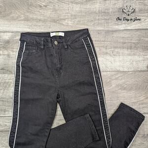 Papaya Juniors Ankle Jeans Size 9